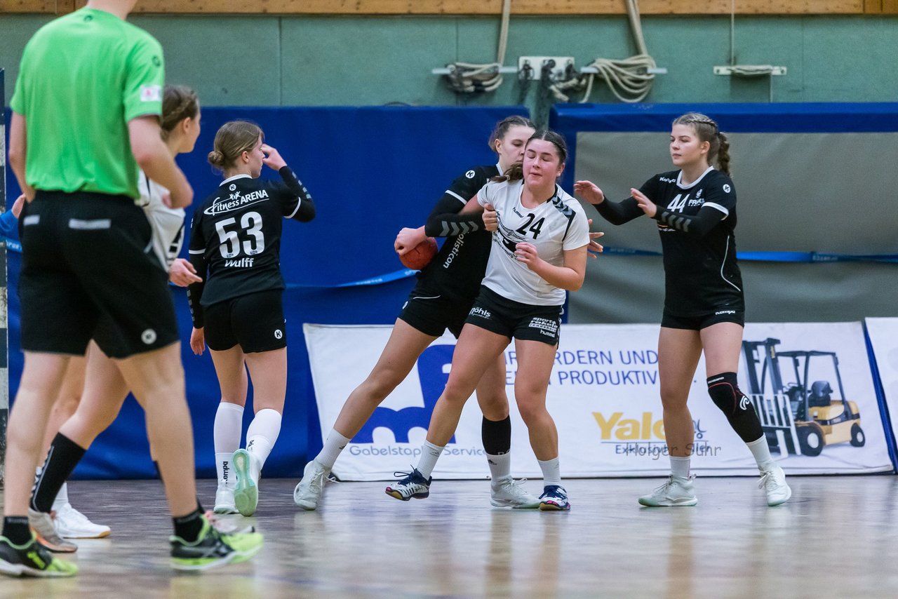 Bild 99 - A-Juniorinnen SVHU - HSG Eider Harde : Ergebnis: 36:28